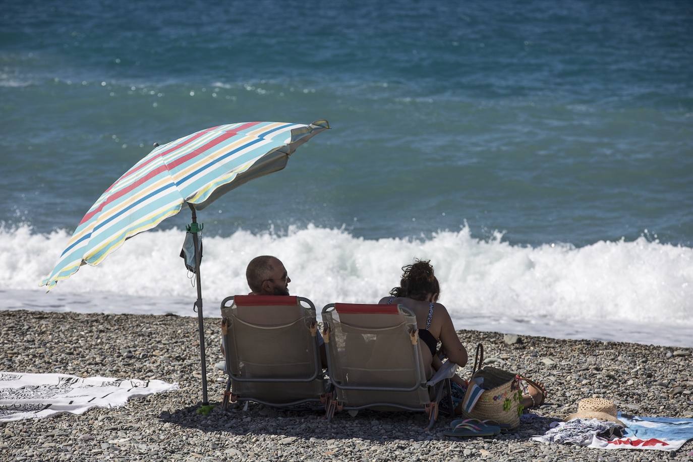 Ambiente en las playas de la Costa Tropical este domingo