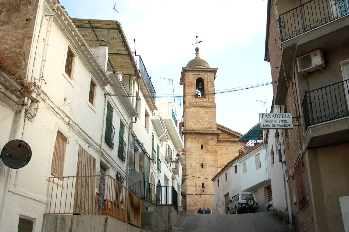 Cuarto pueblo de Granada que se autoconfina: Algarinejo cierra el pueblo y pide a los vecinos no salir