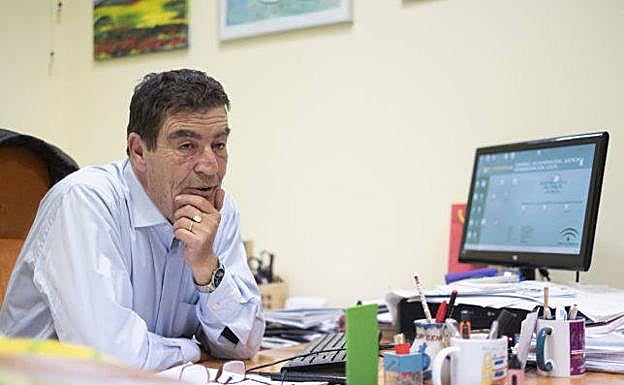 Juez Calatayud: «Eso de que quitarán los hijos a quienes no los lleven al cole por el coronavirus es una leyenda urbana»