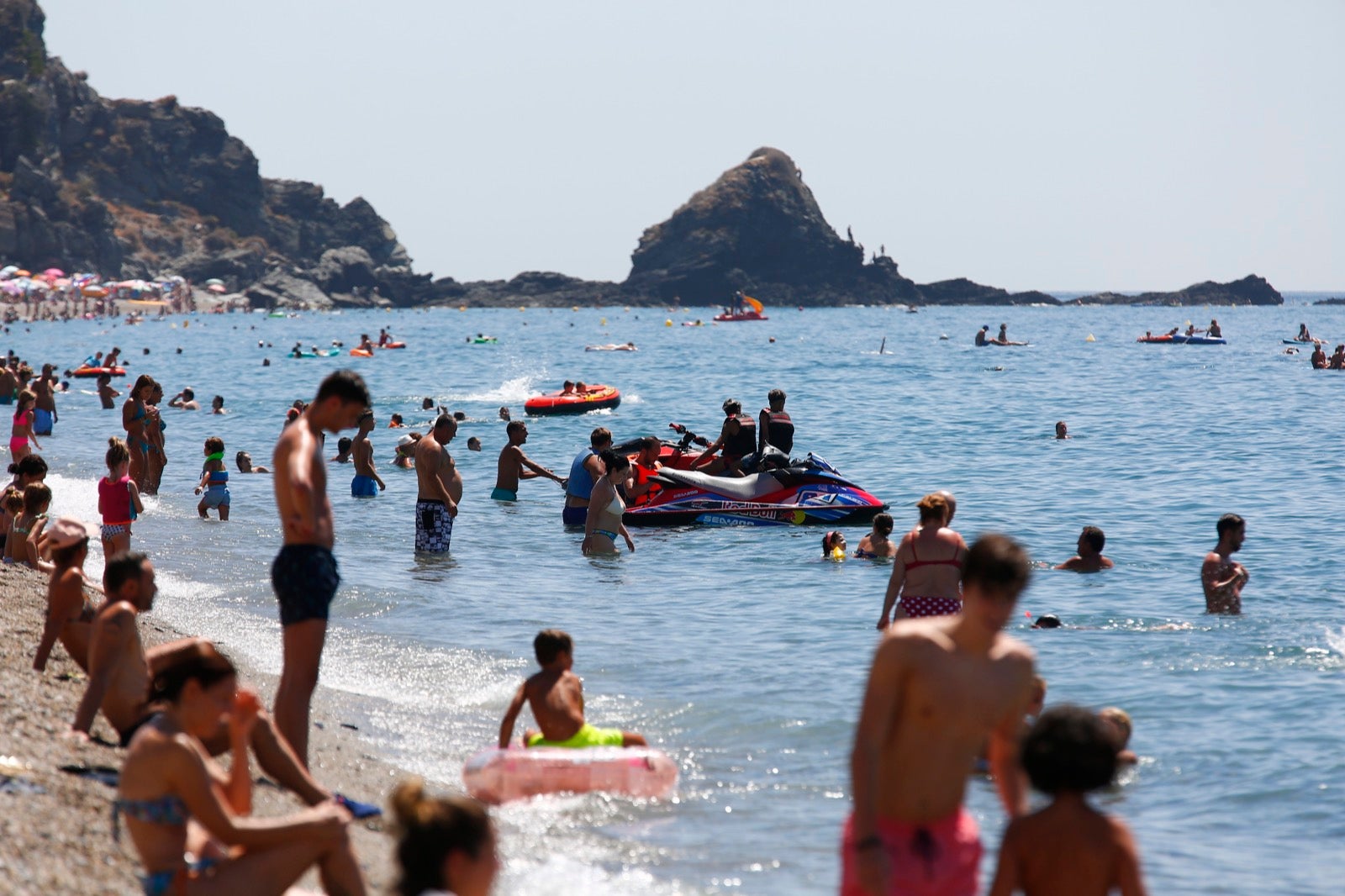 Veraneantes aprovechan los últimos días de mes para escaparse a las localides del litoral. 