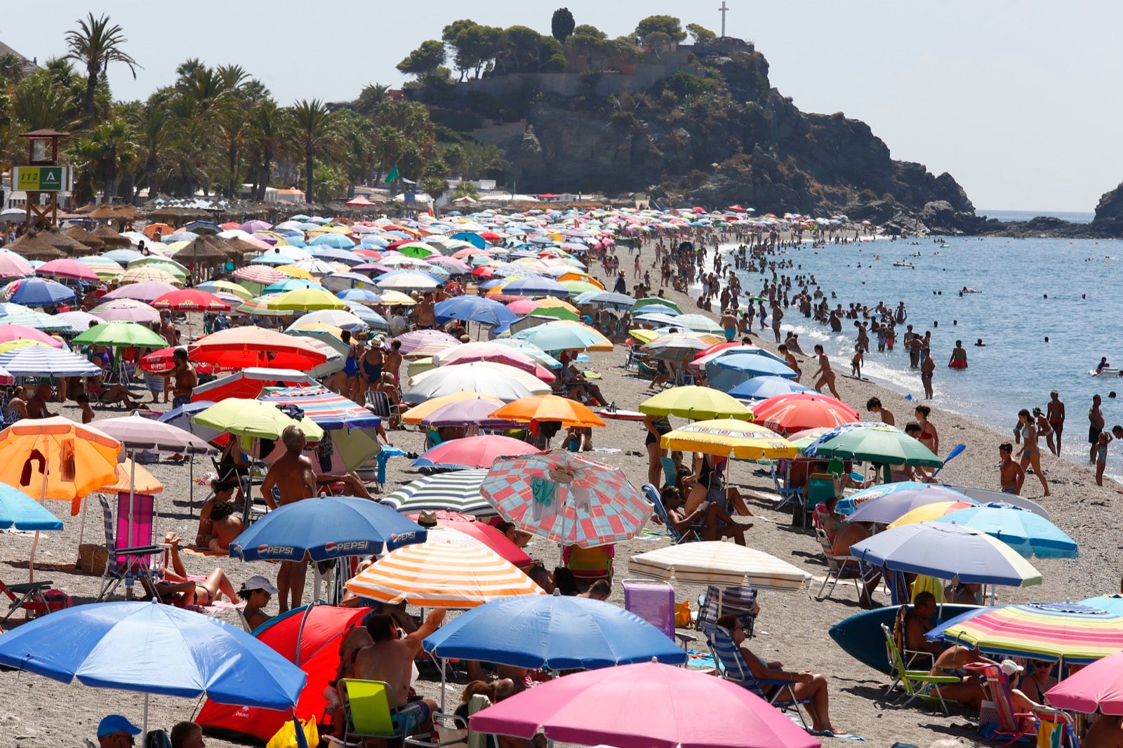 Veraneantes aprovechan los últimos días de mes para escaparse a las localides del litoral. 
