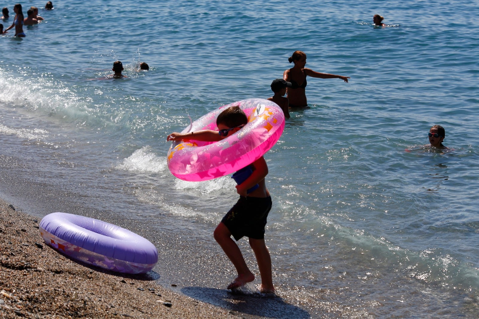 Veraneantes aprovechan los últimos días de mes para escaparse a las localides del litoral. 