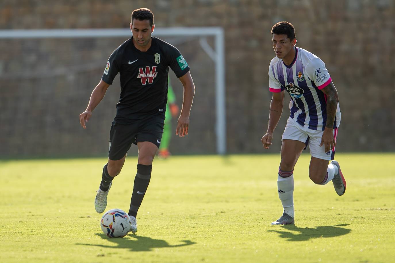 Fotos: Goleada al Granada en su primer test ante el Valladolid