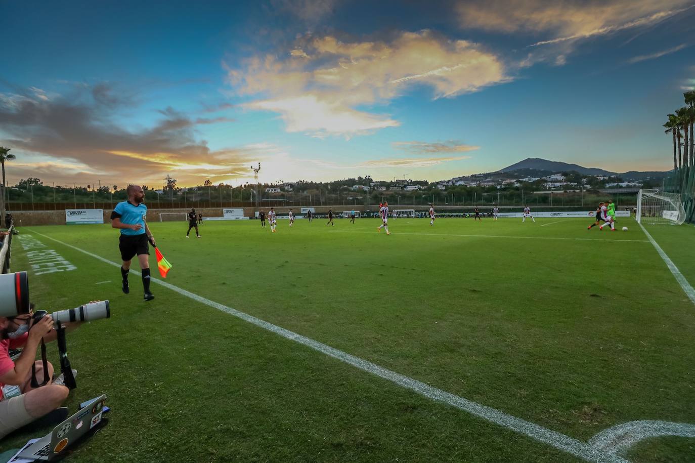 Fotos: Goleada al Granada en su primer test ante el Valladolid