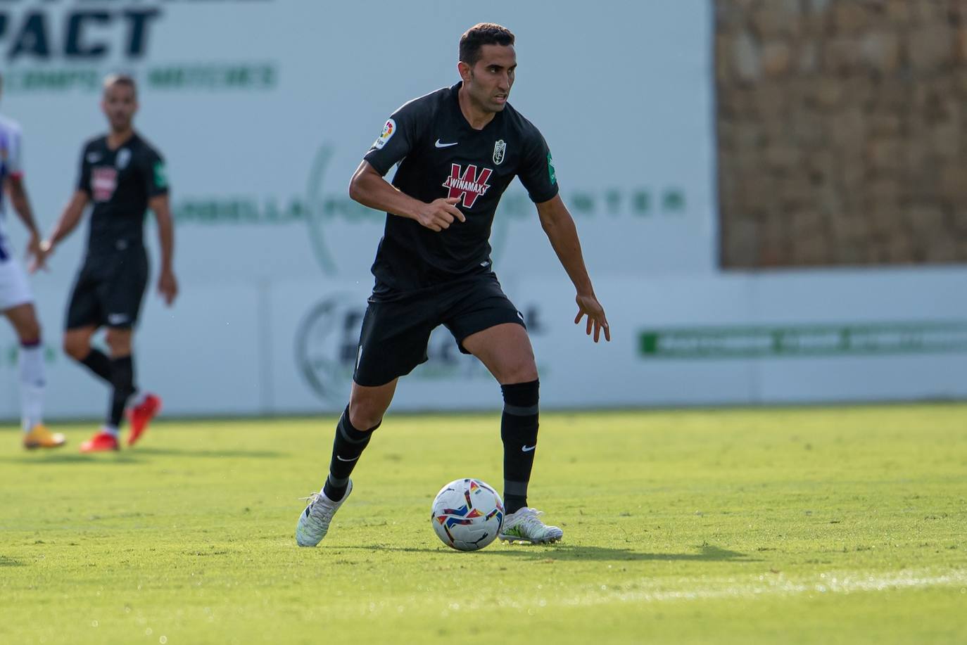 Fotos: Goleada al Granada en su primer test ante el Valladolid