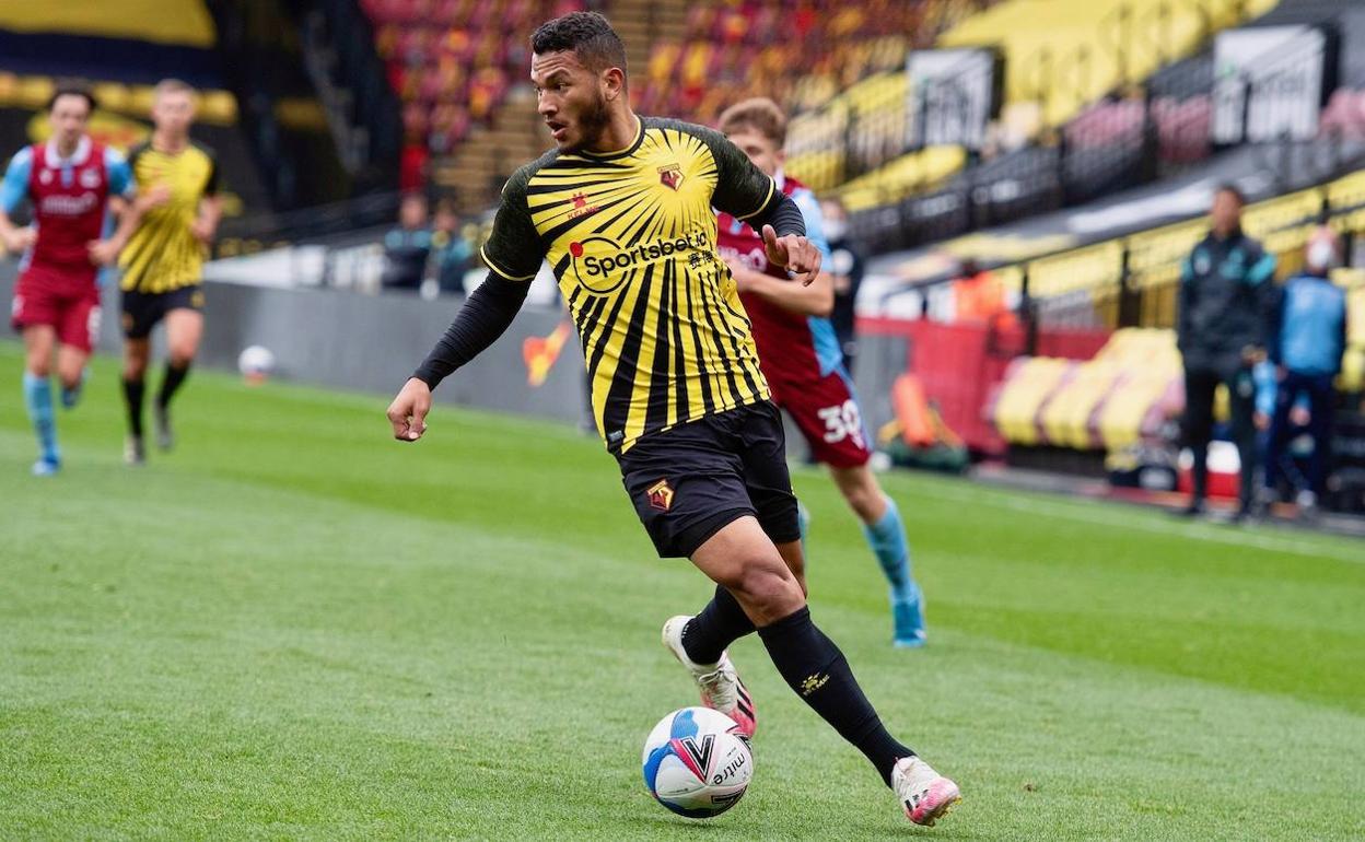 Luis Suárez, durante un amistoso con el Watford. 