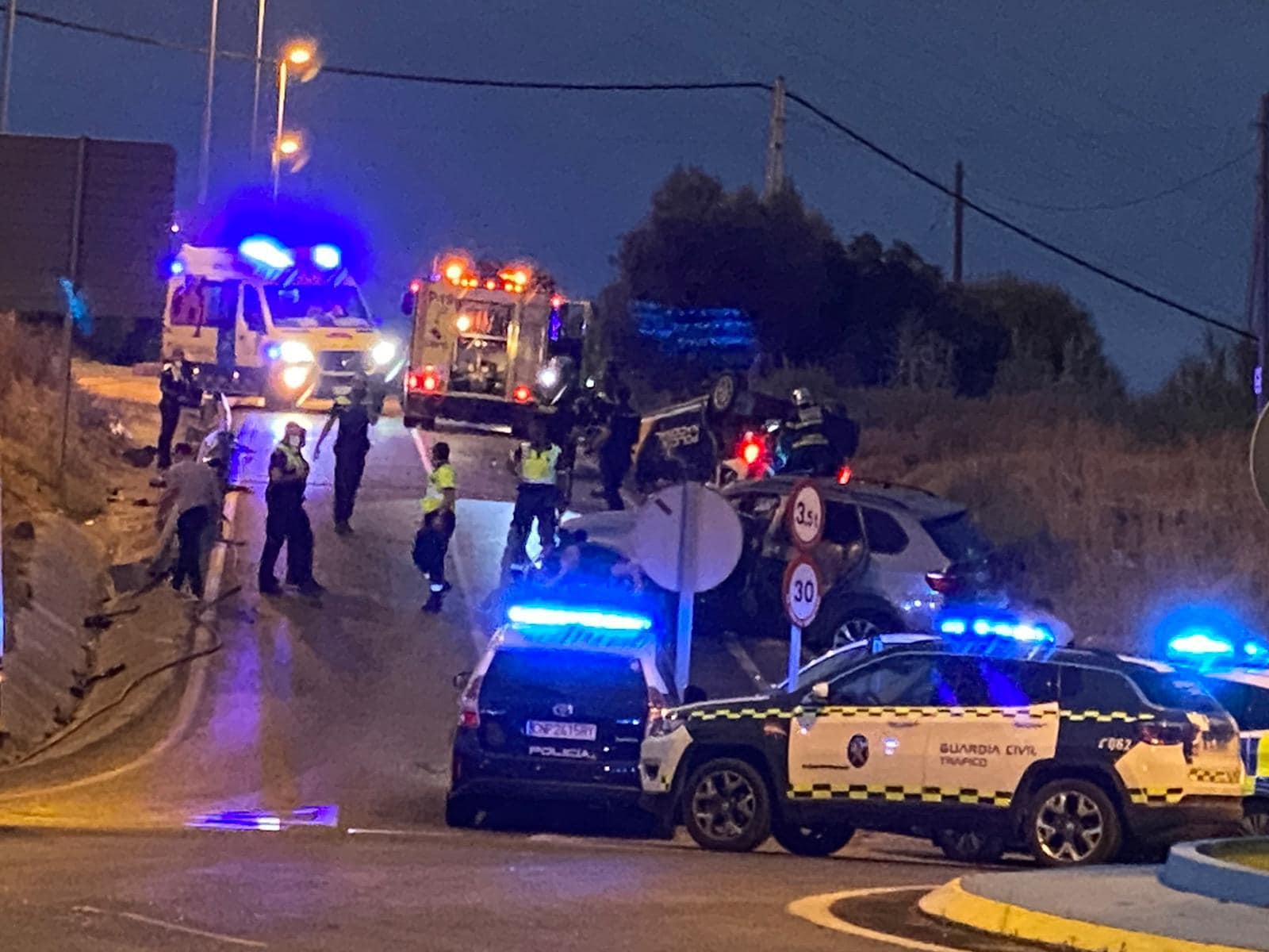 Un policía nacional pierde un brazo tras ser embestido por los 'narcos' a los que perseguía en Algeciras
