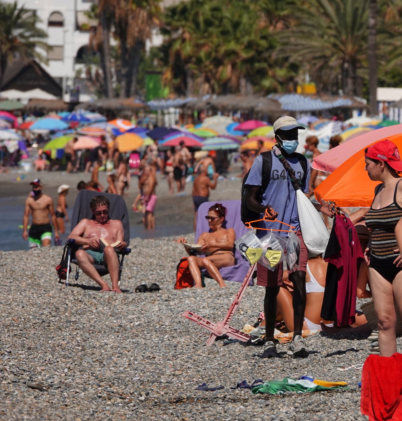 El buen tiempo ha acompañado a los que se han acercado a la Costa Tropical