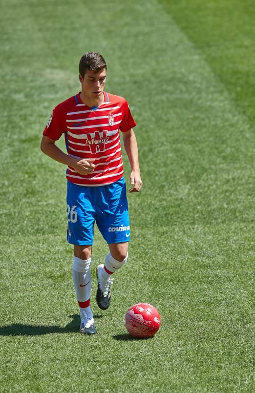 Soro tiene opciones de debutar este sábado en Primera división. 