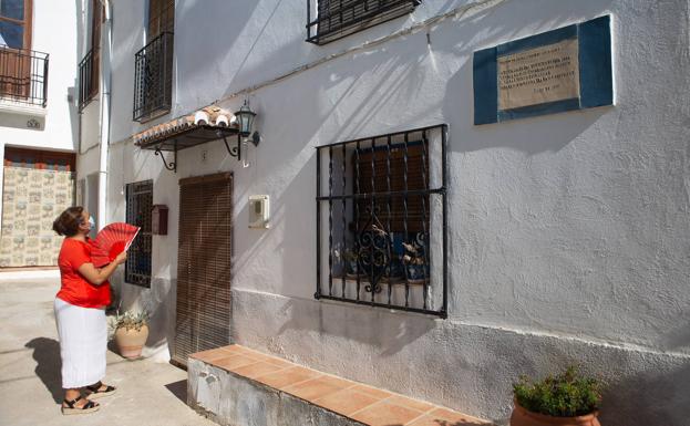 Casa de los abuelos maternos de José Guerrero en el número 5 de la calle Fuerte.
