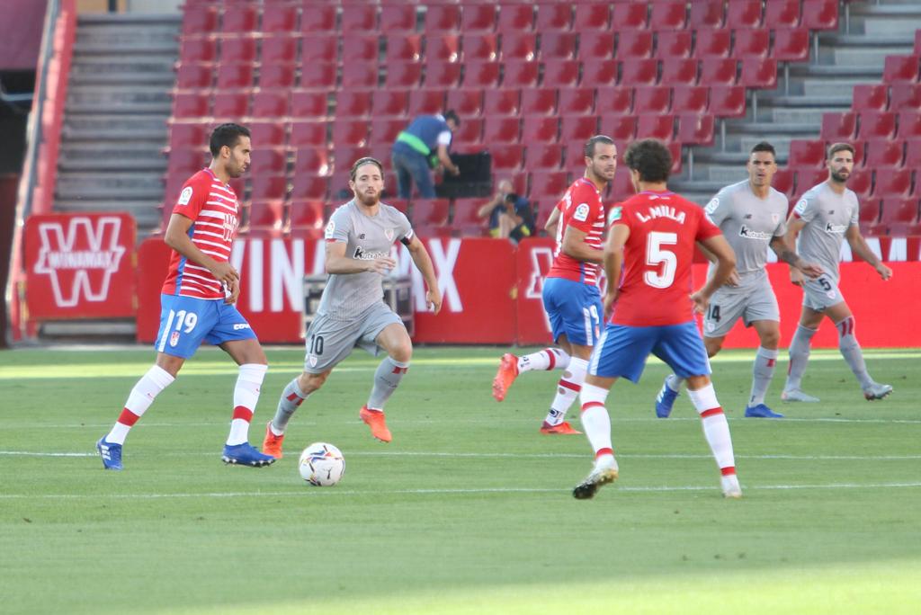 El equipo rojiblanco ha recibido este sábado al Athletic en la primera jornada de liga 