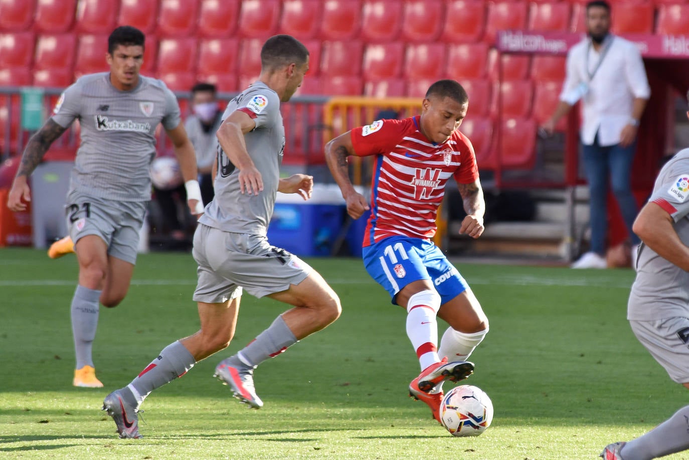 El equipo rojiblanco ha recibido este sábado al Athletic en la primera jornada de liga 
