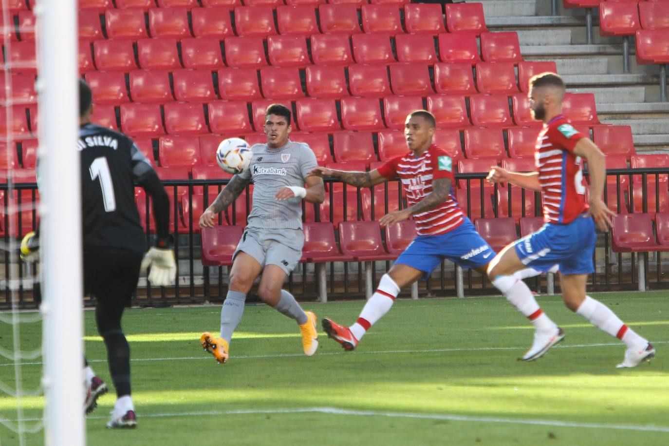 El equipo rojiblanco ha recibido este sábado al Athletic en la primera jornada de liga 