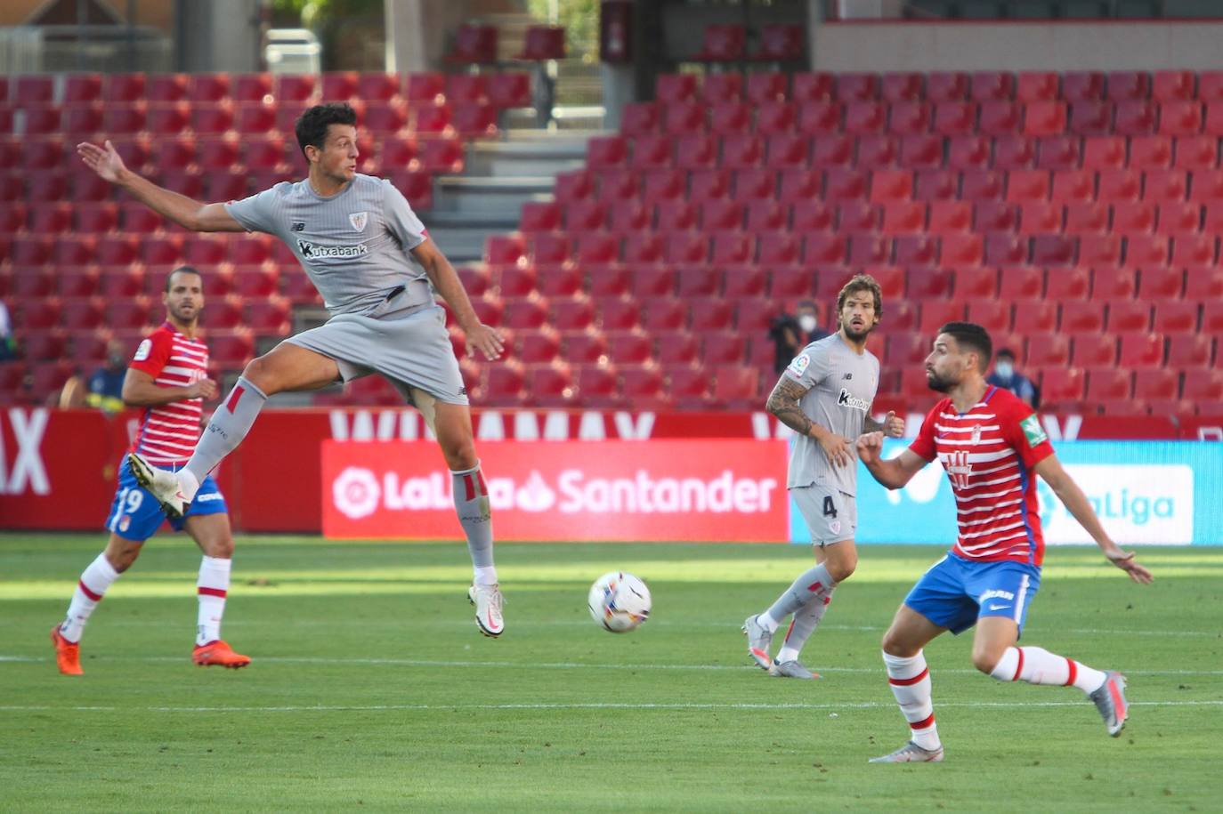 El equipo rojiblanco ha recibido este sábado al Athletic en la primera jornada de liga 