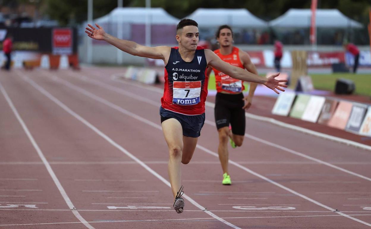Pablo Montalvo, velocista algecireño del club Marathon graduado en la Universidad de Granada y discípulo de Manolo Jiménez, campeón.
