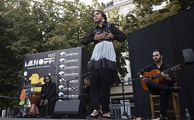 Imagen principal - Detalles de la actuación de Triana la Canela.