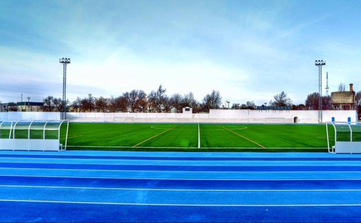 Campo de fútbol de Baeza. 