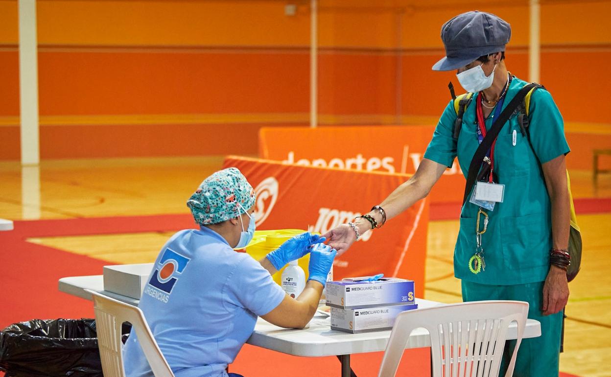 Las pruebas se están realizando en el pabellón Universiada. 