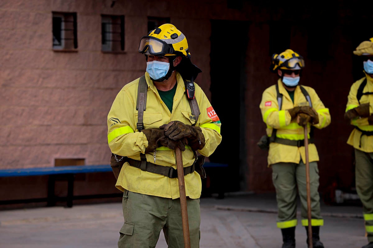 Los ayuntamientos de la provincia han puesto a disposición de la Junta locales municipales durante el periodo de riesgo de incendio para evitar la exposición a la Covid-19 de los 600 bomberos en un único centro de trabajo