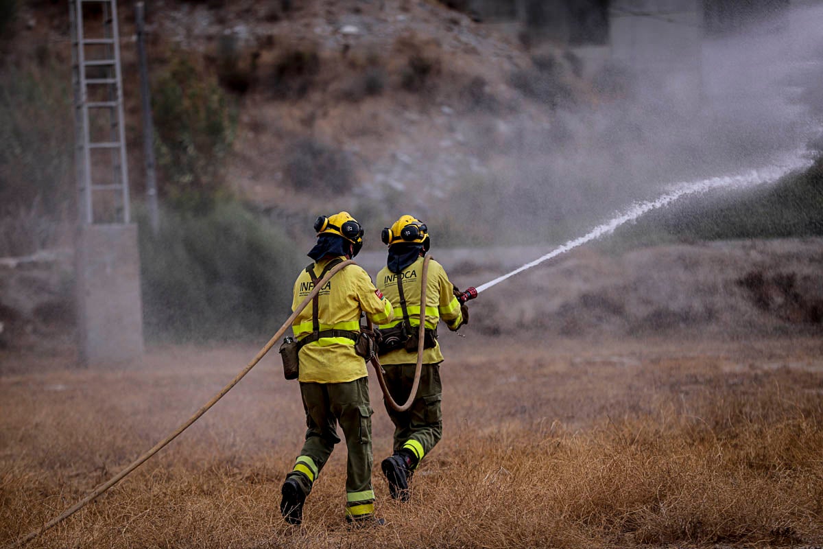 Los ayuntamientos de la provincia han puesto a disposición de la Junta locales municipales durante el periodo de riesgo de incendio para evitar la exposición a la Covid-19 de los 600 bomberos en un único centro de trabajo