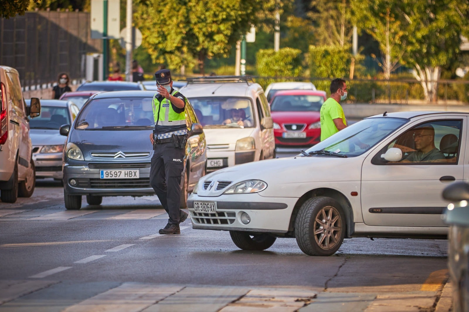 El regreso a las aulas de los estudiantes de Secundaria y Bachillerato no está provocando retenciones en la ciudad ni en la autovía