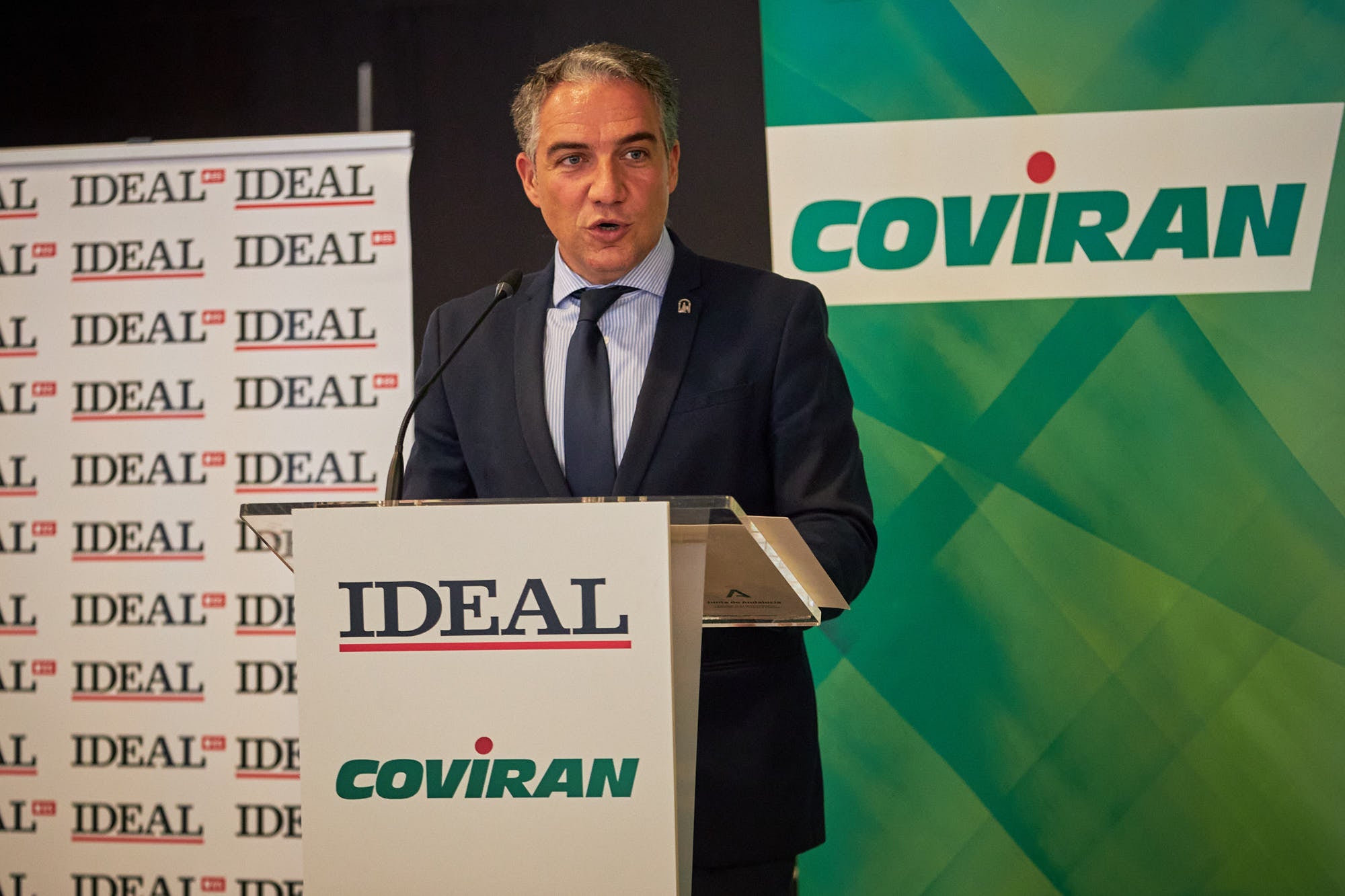 El consejero de Presidencia ha analizado los desafíos de la comunidad ante el Covid y ha anunciado ayudas al alquiler para el sector del ocio nocturno e infantil