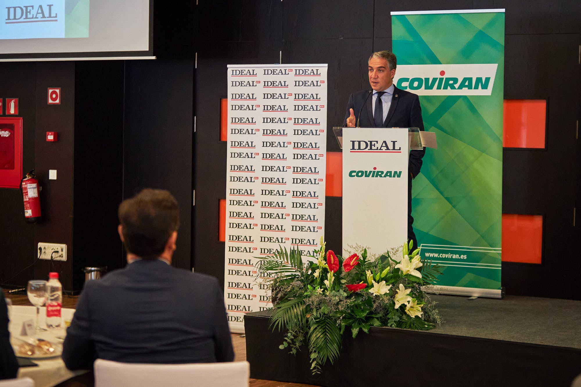 El consejero de Presidencia ha analizado los desafíos de la comunidad ante el Covid y ha anunciado ayudas al alquiler para el sector del ocio nocturno e infantil