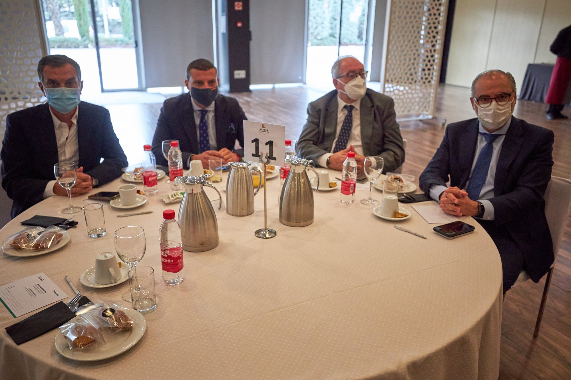 El consejero de Presidencia ha analizado los desafíos de la comunidad ante el Covid y ha anunciado ayudas al alquiler para el sector del ocio nocturno e infantil