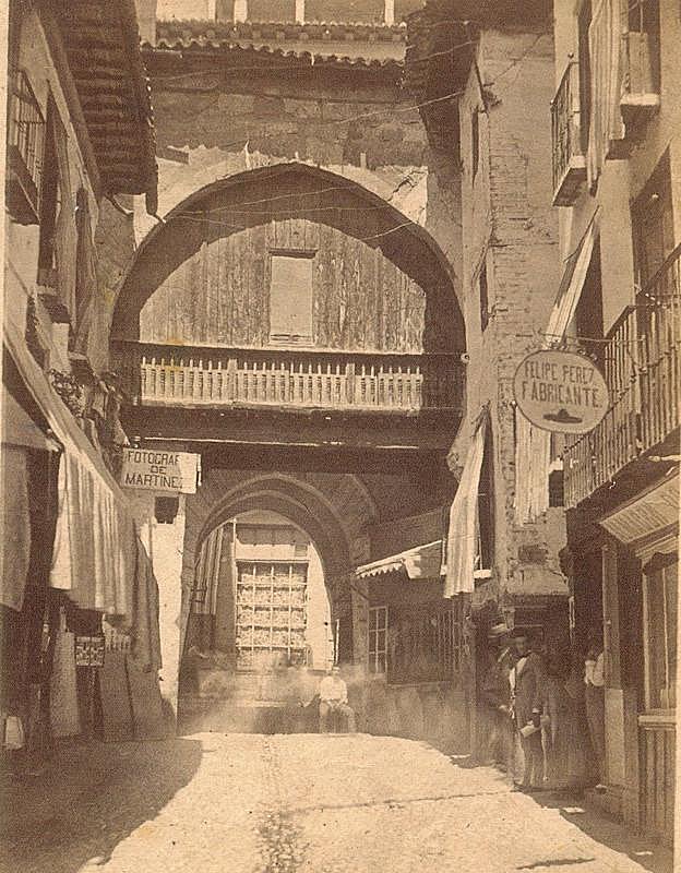 Puerta de Bib Rambla.