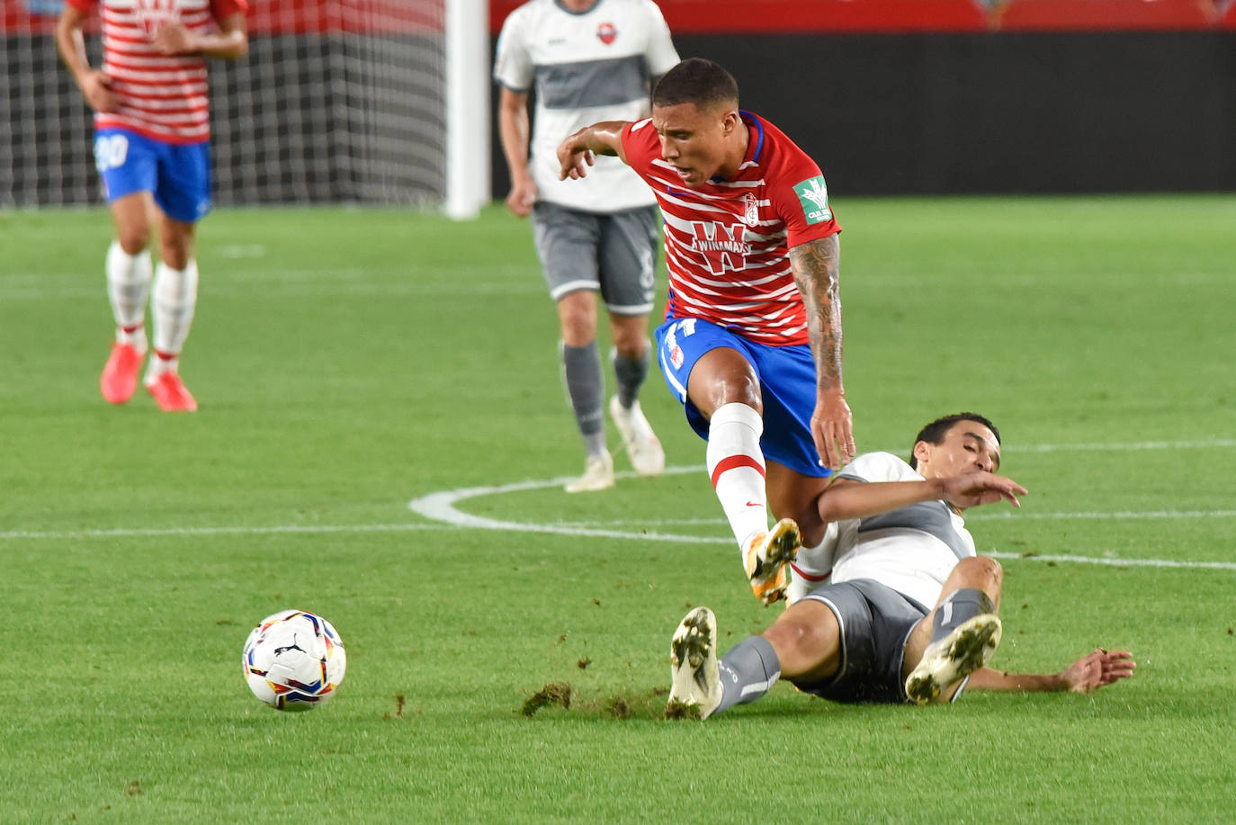 Fotos: Las mejores imágenes del Granada - Lokomotive Tbilisi