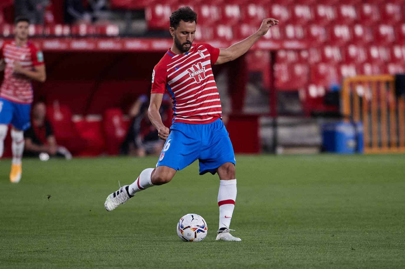 Fotos: Las mejores imágenes del Granada - Lokomotive Tbilisi