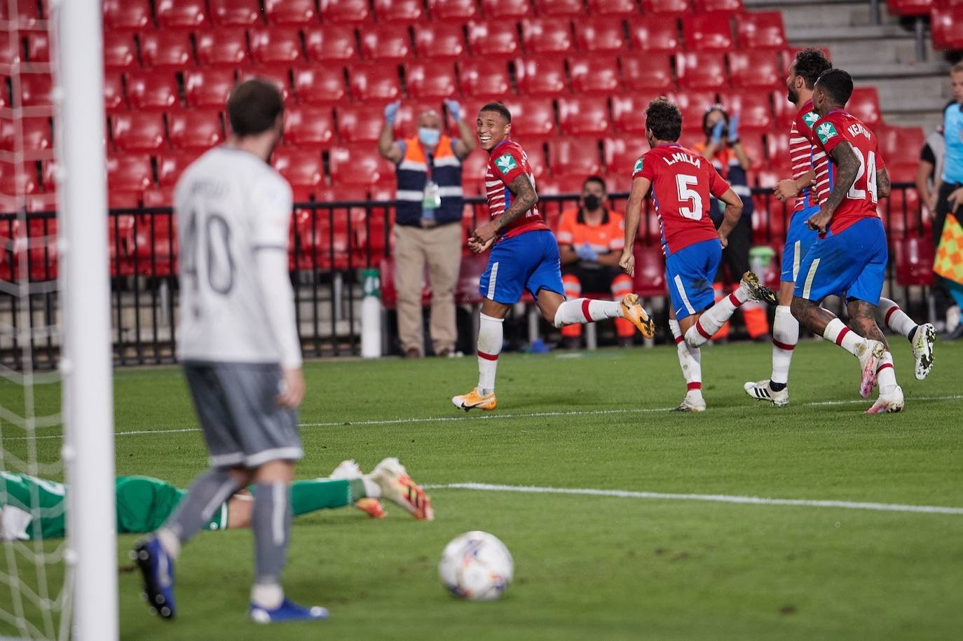Fotos: Las mejores imágenes del Granada - Lokomotive Tbilisi