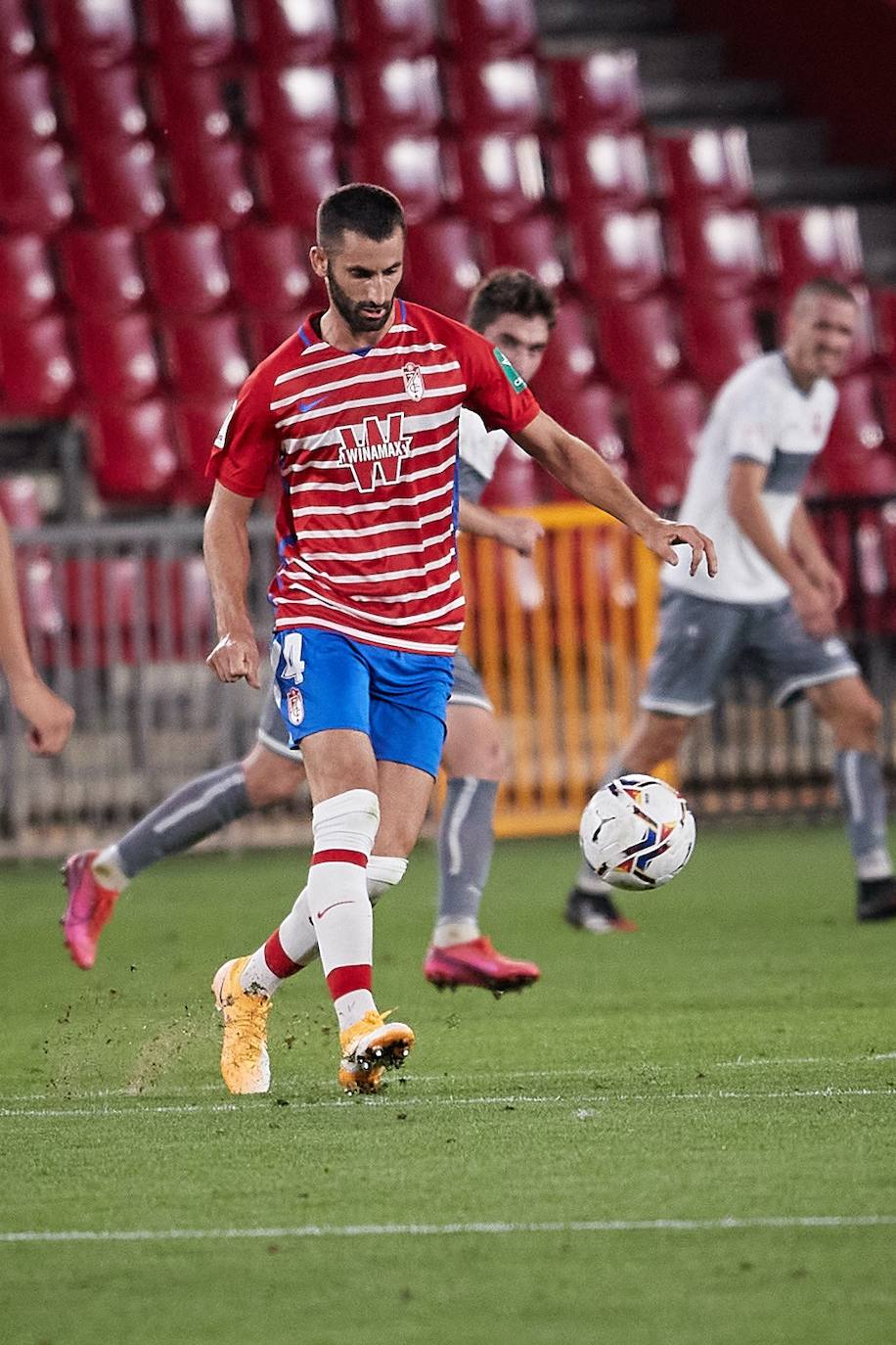 Fotos: Las mejores imágenes del Granada - Lokomotive Tbilisi