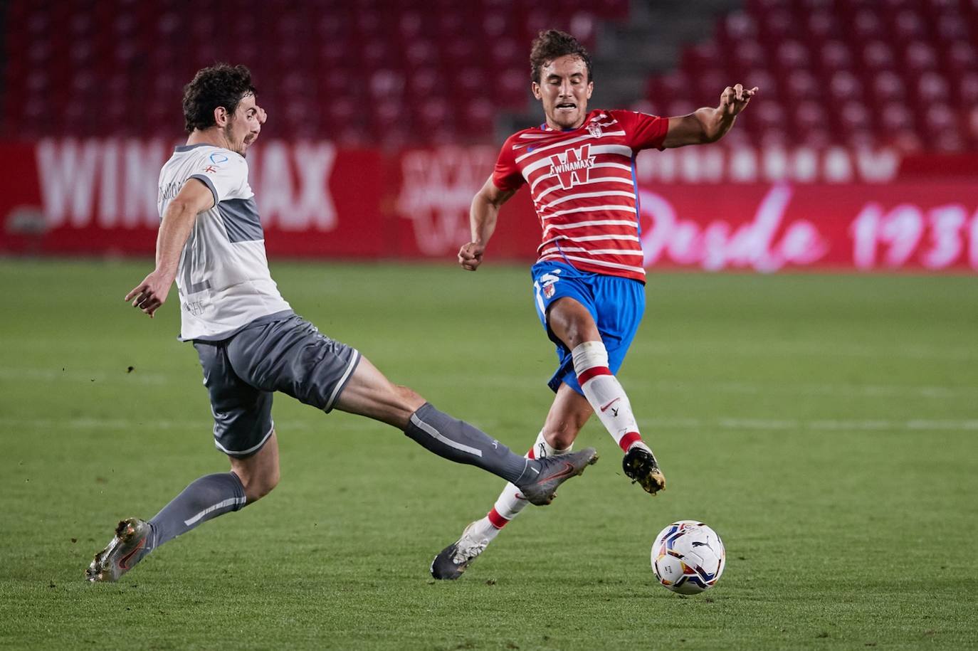 Fotos: Las mejores imágenes del Granada - Lokomotive Tbilisi