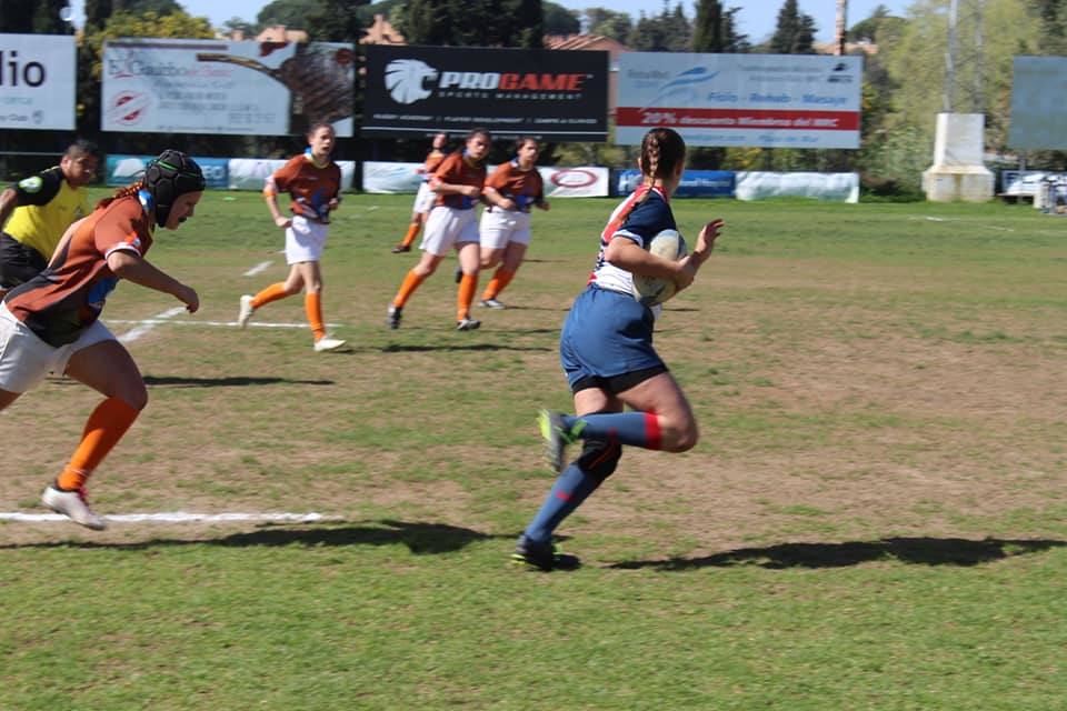 Las jugadoras del Uni, esperan retomar la Liga Andaluza que dejaron atrás el pasado mes de marzo.