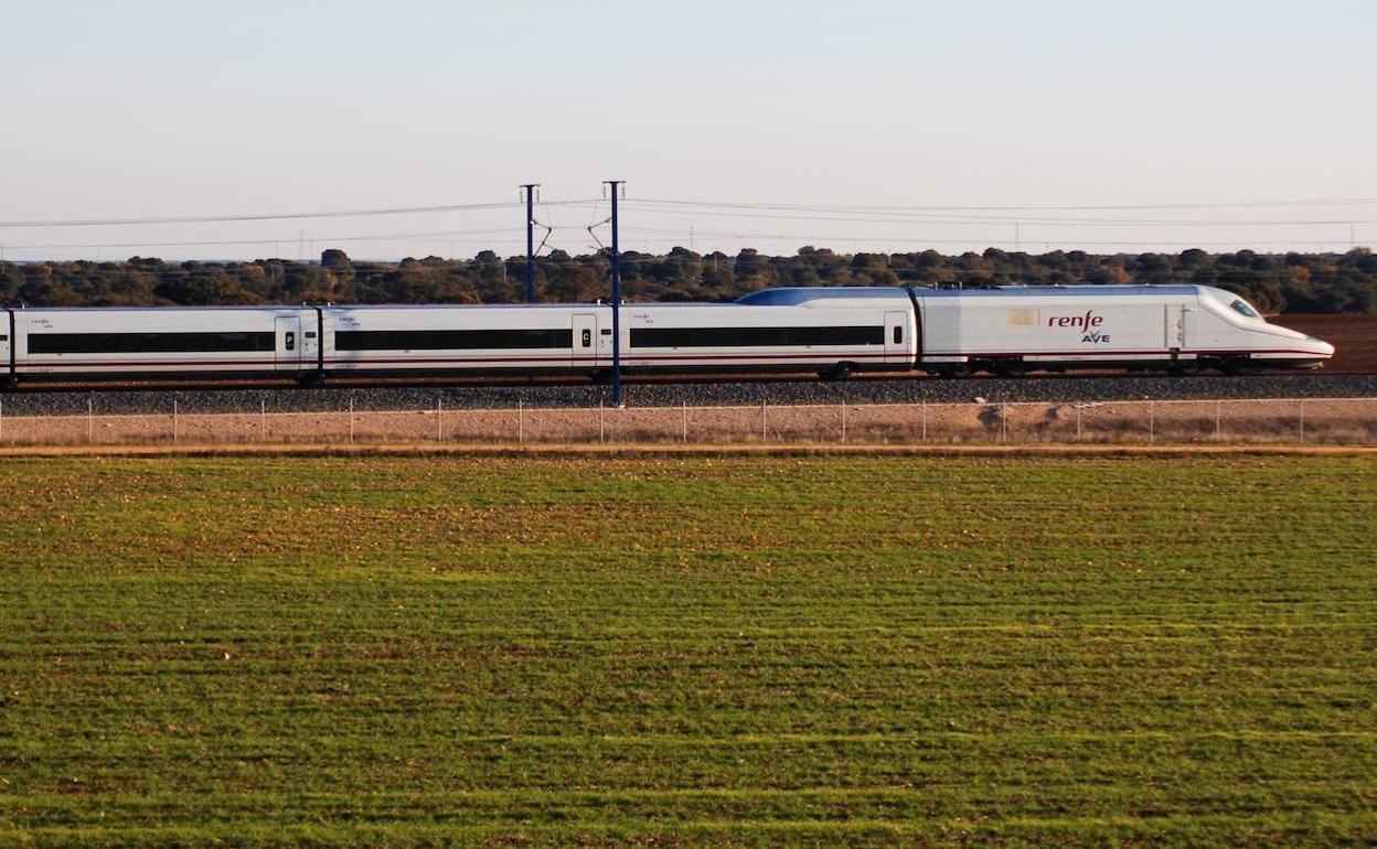 Estos son los horarios de la conexión del AVE Granada-Barcelona