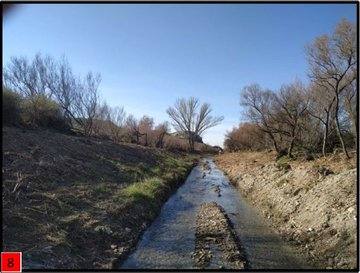 El río Baza, donde CHG ha realizado tareas de limpieza y mantenimiento. 