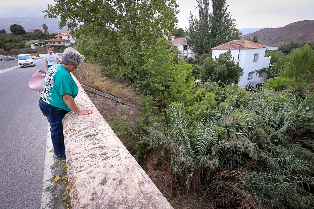 Limpieza de ramblas en la Costa