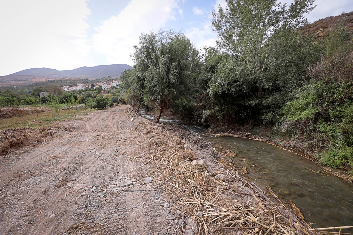 Limpieza de ramblas en la Costa