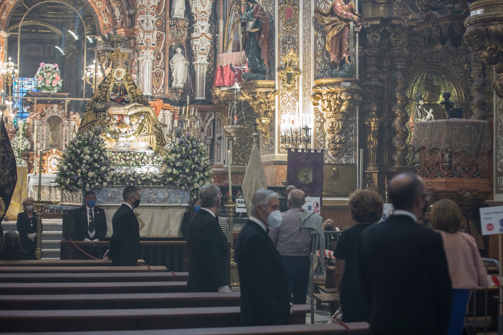 Fotos: Granada vive su Día de la Virgen más diferente