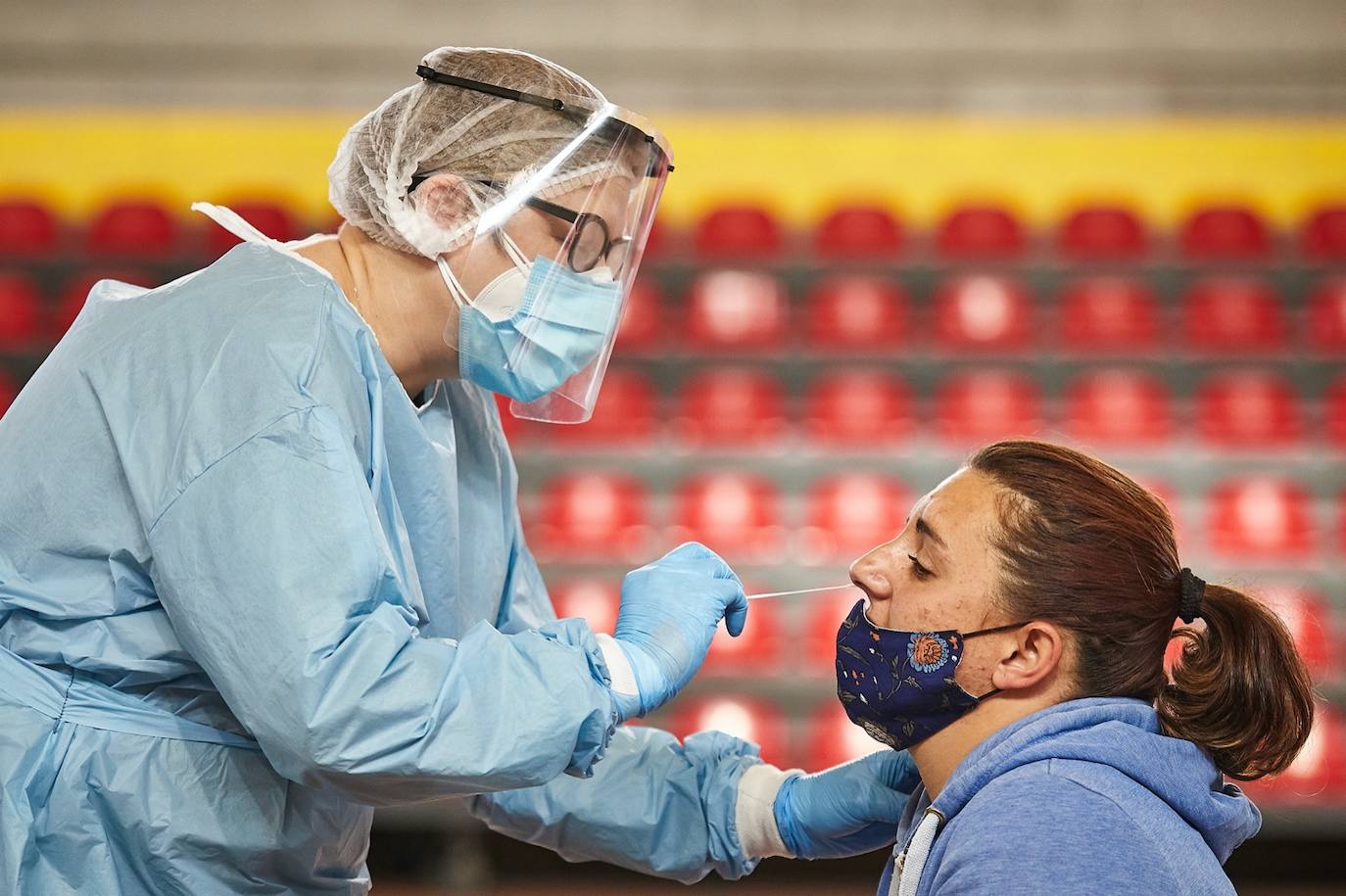 Un millar de vecinos de Alfacar, Zafarraya e Iznalloz participarán en el testeo de contagios