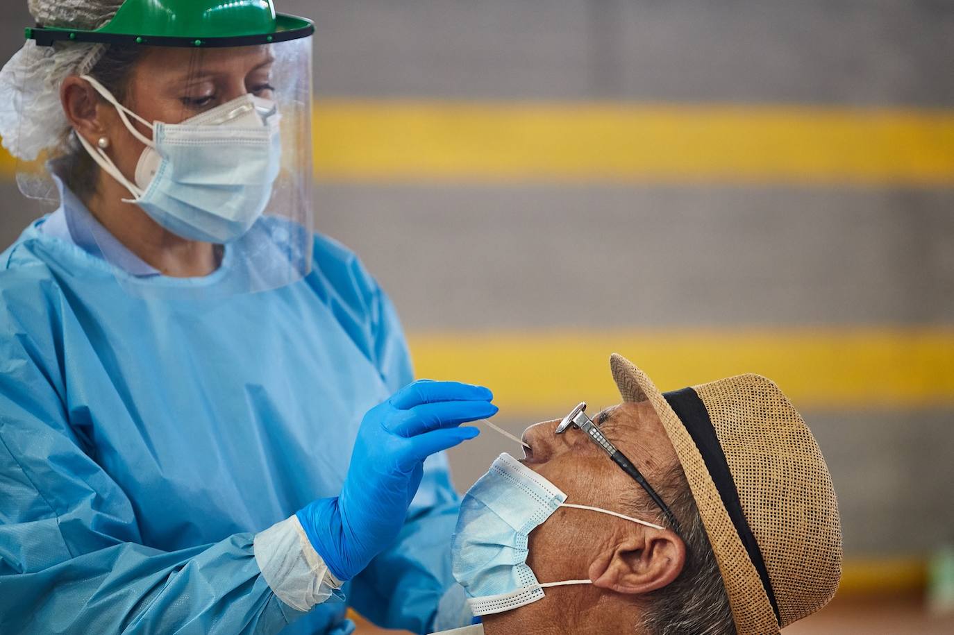 Un millar de vecinos de Alfacar, Zafarraya e Iznalloz participarán en el testeo de contagios