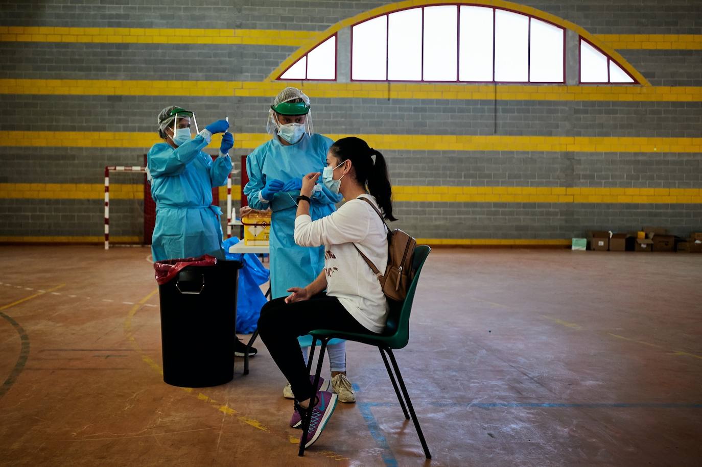 Un millar de vecinos de Alfacar, Zafarraya e Iznalloz participarán en el testeo de contagios