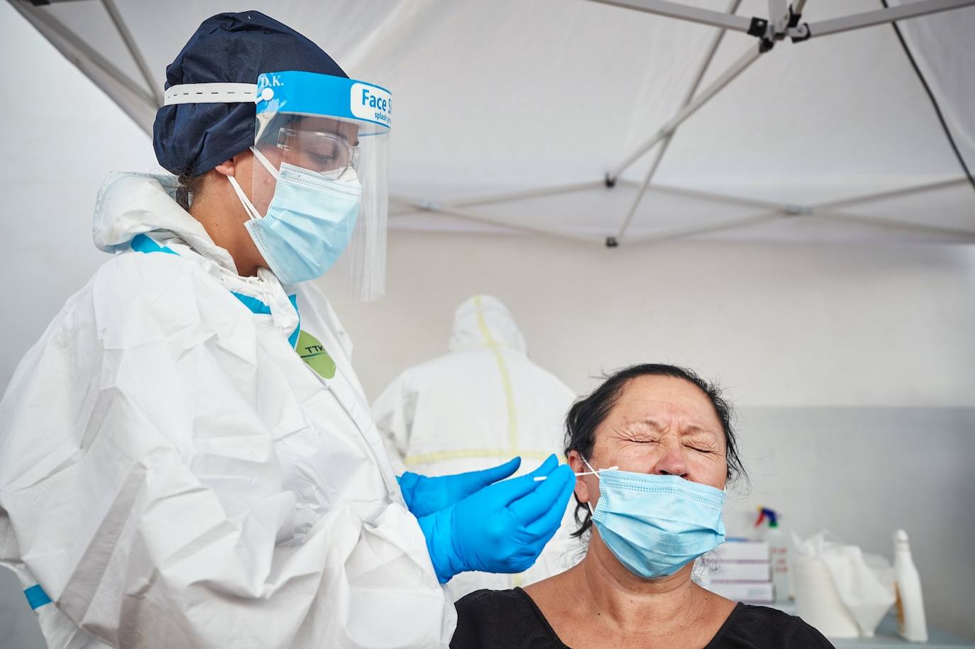 Un millar de vecinos de Alfacar, Zafarraya e Iznalloz participarán en el testeo de contagios