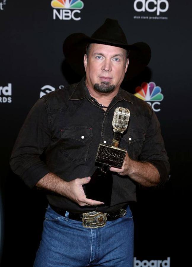 El músico de 'country' Garth Brooks recibió un premio honorífico a su carrera.