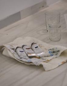 Imagen secundaria 2 - La exposición de Soledad Sevilla ve podrá ver en La Madraza hasta el 18 de enero.