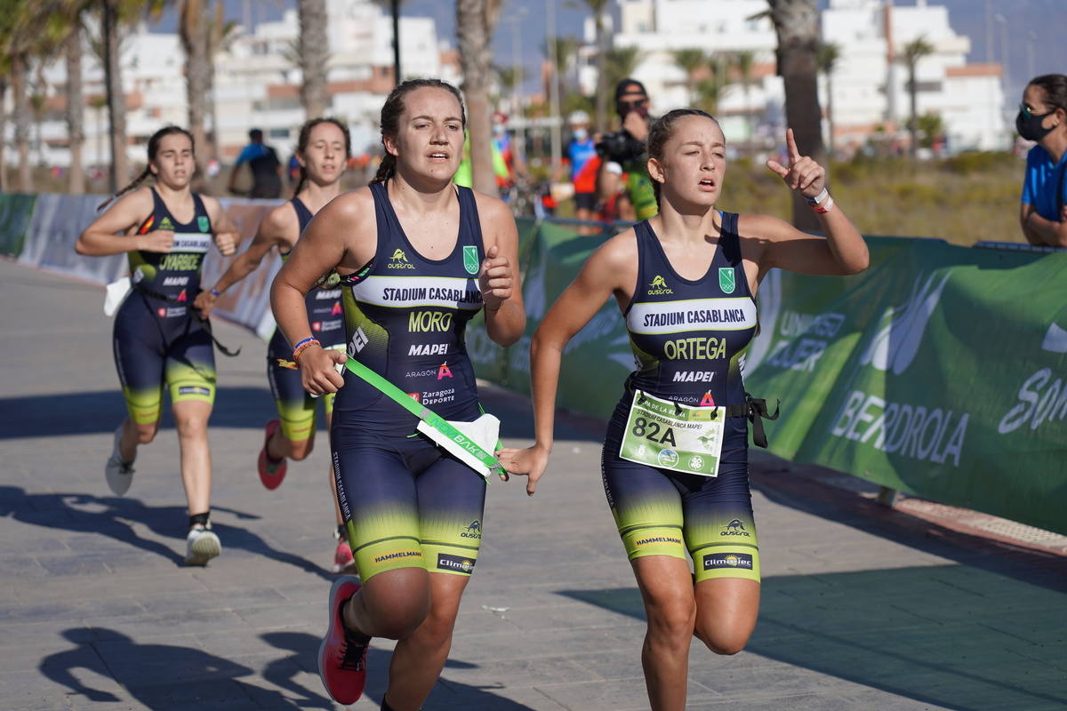 Fotos: Roquetas brinda por los campeones de las Copas del Rey y de la Reina