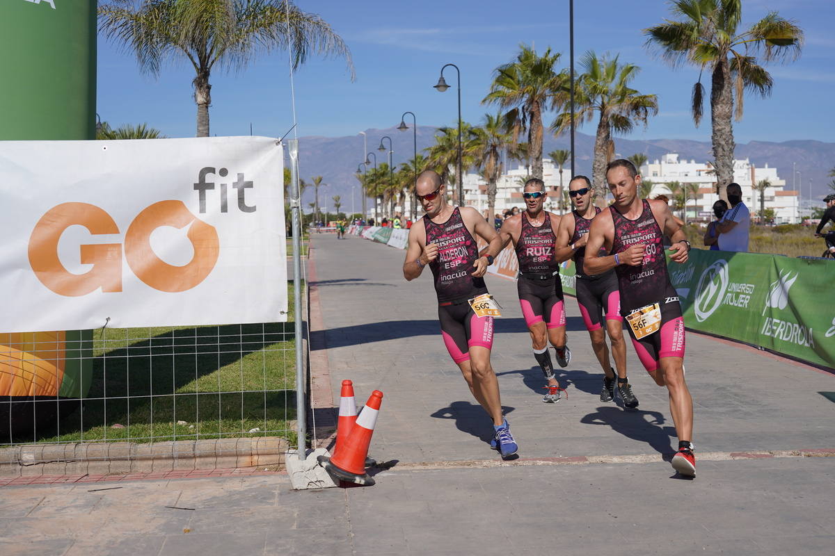 Fotos: Roquetas brinda por los campeones de las Copas del Rey y de la Reina