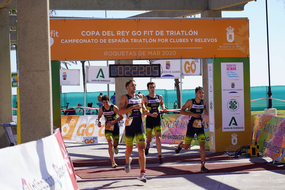 Fotos: Roquetas brinda por los campeones de las Copas del Rey y de la Reina