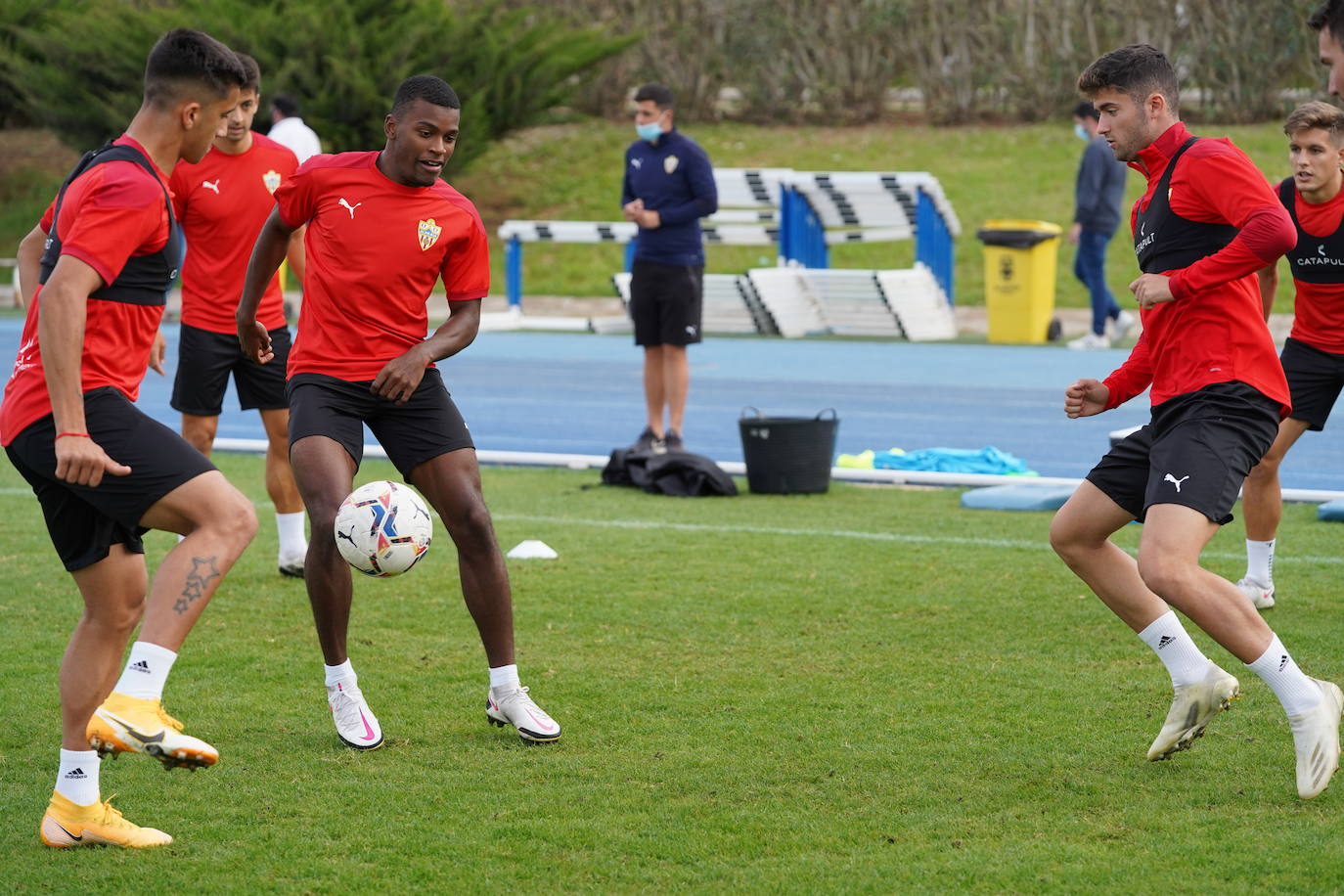 Fotos: La UD Almería quiere ir en serio ante el Cartagena